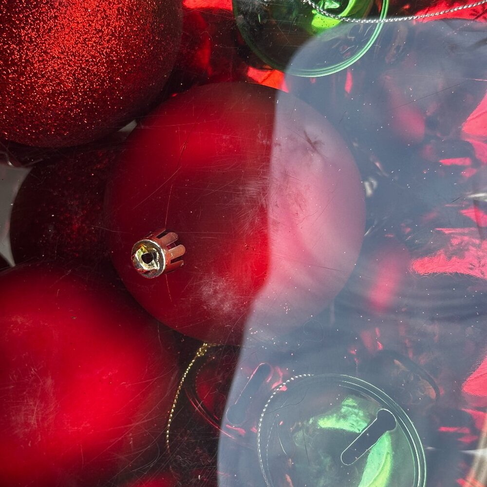 CHRISTMAS Ornaments: Christmas Red Shatterproof variety Glitter, Satin, Chrome